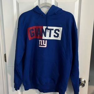 New York Giants sweatshirt